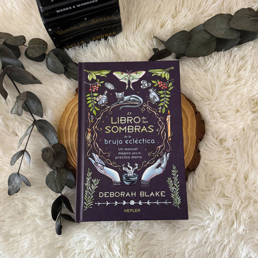 El Libro de las Sombras de la Bruja Ecléctica